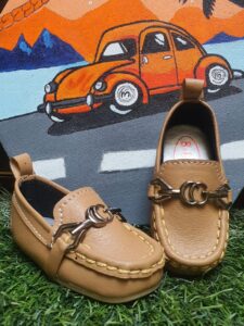 fancy casual pump for girls silver and begin