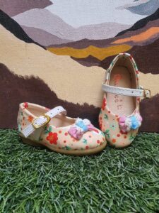 fancy casual pump for girls silver and begin